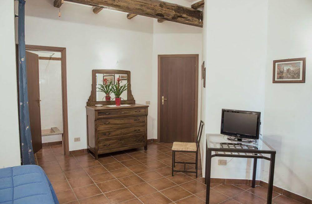 Agriturismo Il Casale Delle Ginestre Fiumicino Exterior foto